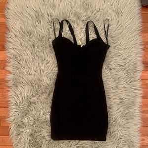 Marciano dress. Size XS. Color black.